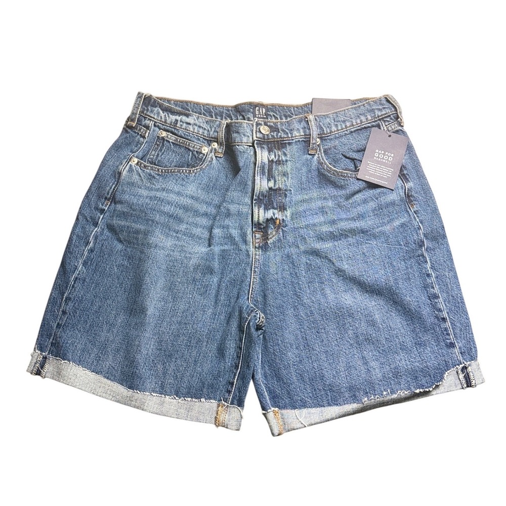 GAP Mom Jean Shorts High Rise 90s Style Cuffed Raw Hem Size 32
